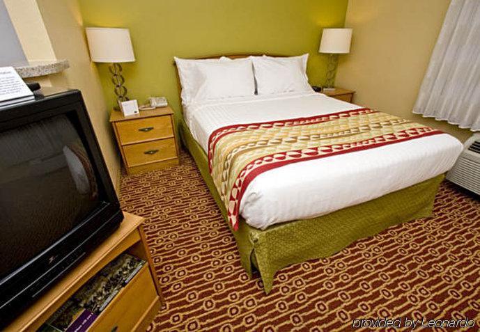 Towneplace Suites Фресно Номер фото